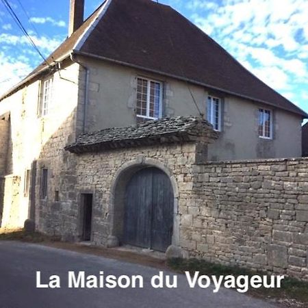 La Maison Du Voyageur 1546 Passavant Luaran gambar